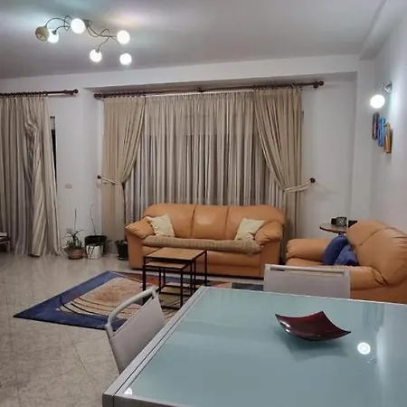 Hello Tirana! Apartman